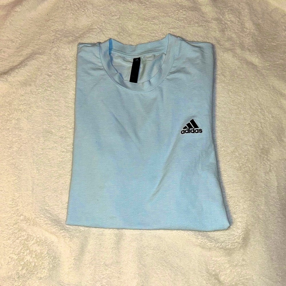 Men’s Large Adidas Activewear shirt